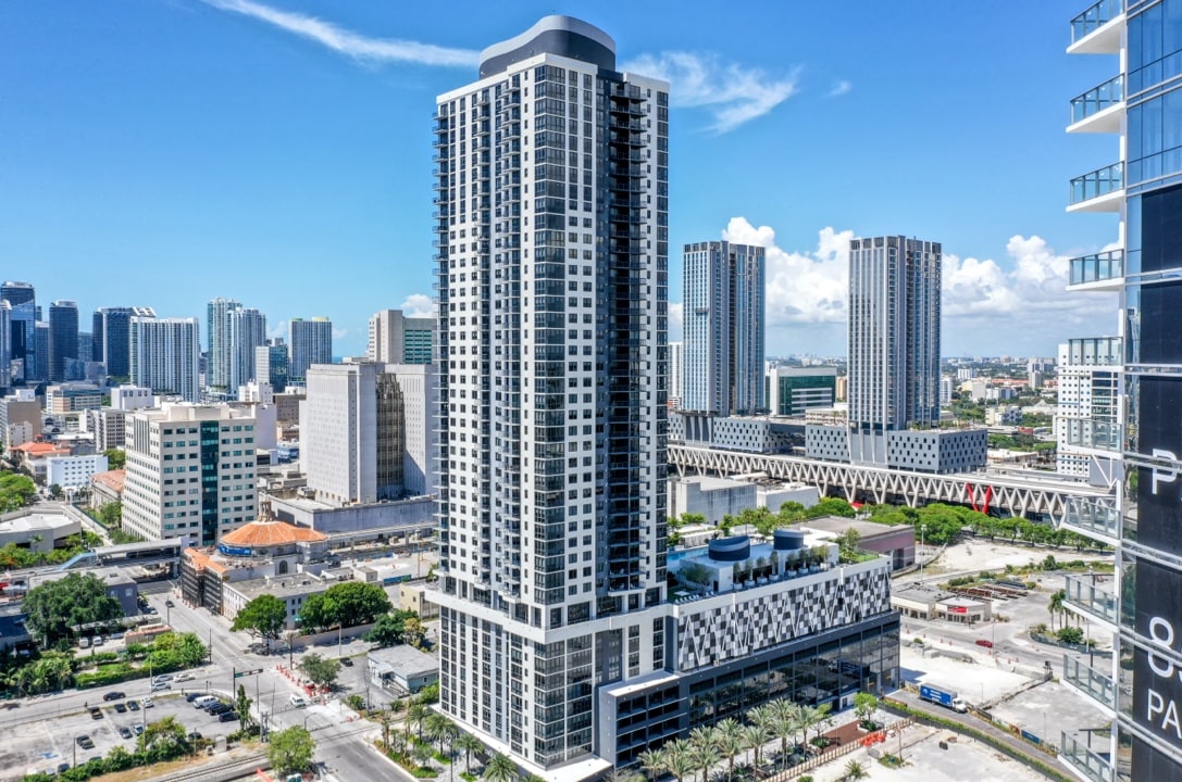 Caoba Miami World Center - 698 Northeast 1st Avenue